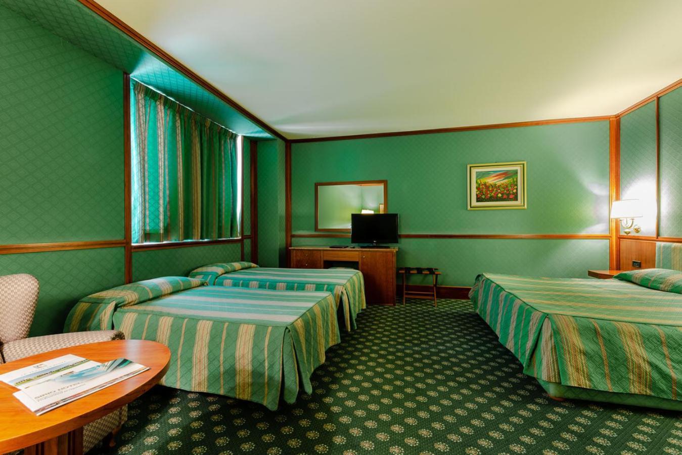 טיבולי טרמה Grand Hotel Duca D'Este מראה חיצוני תמונה